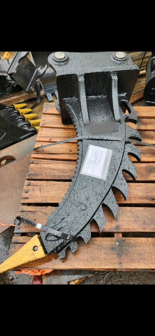 Made In America Stump Ripper Saw Excavator Backhoe Attachments Buckets and Thumbs