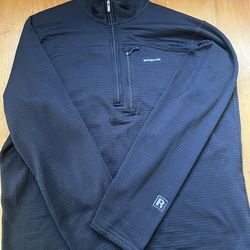 Patagonia R3 Tech - Great Condition Medium