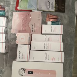 Medicube PDRN Pink Glow Home Aesthetic Full Set