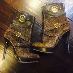 Michael Kors women's size 9 shoes stiletto boots platforms