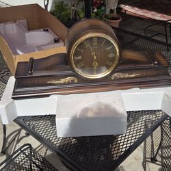 mantle clock