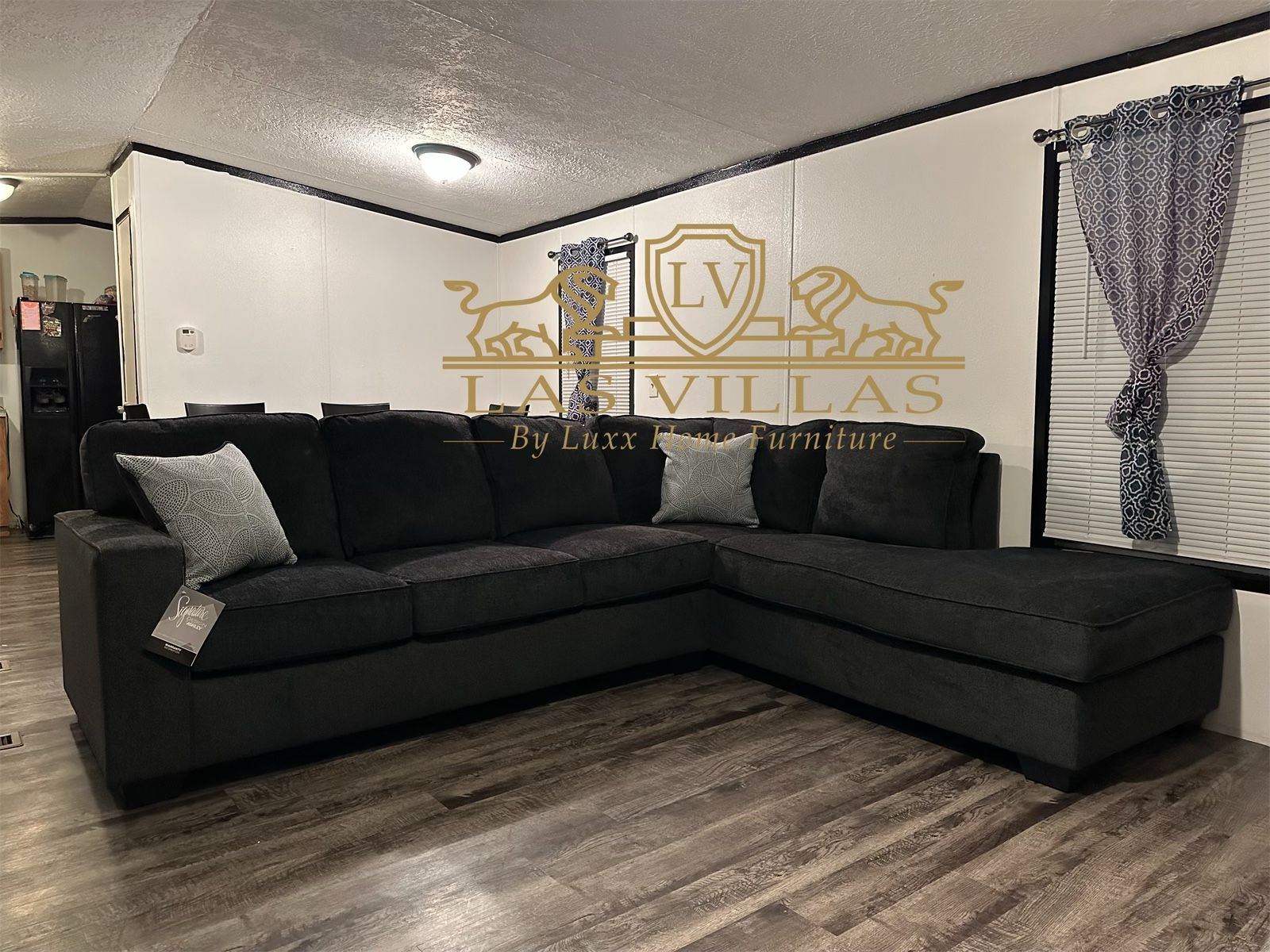 Brand New Altari 2-Piece Sectional with Chaise Gray