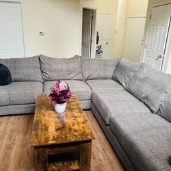 Sectional Couch 