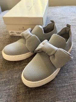Bandolino Bryce2 Light Grey Women Sneakers NEW sz 6.5