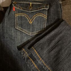 Levis Boot Cut