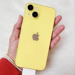 Apple IPhone 14+ 128gb  Unlocked Apple iPhone and Samsung Galaxy on wholesale prices. 
Pay $1 today rest in payment. NO CREDIT NEEDED 
Limited time of