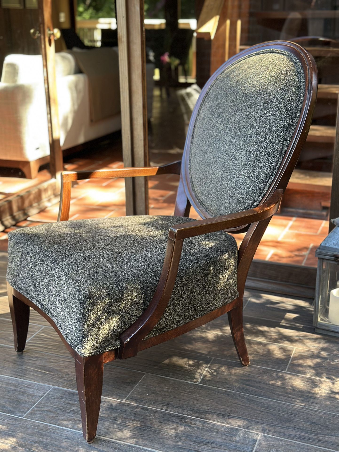 Oval-Back Medallion Armchair — Gray Textured Upholstery 