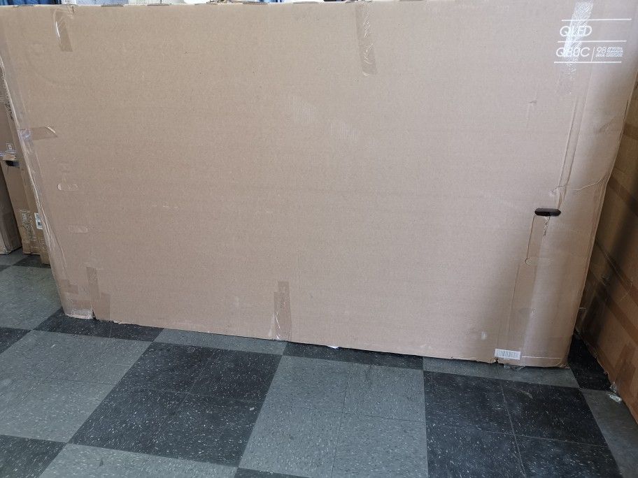 SAMSUNG 98"INCH QLED 4K Q80C