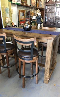 High top table with 4 leather stools