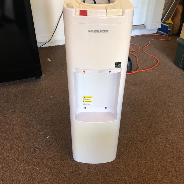 Black & Decker Water Dispenser for Sale in Wesley Chapel, FL OfferUp