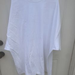2 Shirts size 5 Xl 