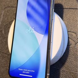 iPhone 11 Pro – 256GB – Unlocked – fair