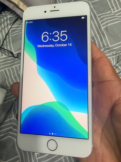 Works excellent. / no damage at all. All clean and clear.  No personal info.  Fully restored