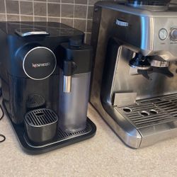 Nespresso Coffee Machine 
