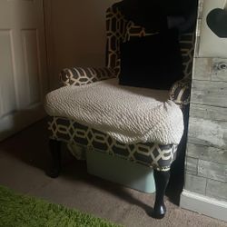 Chair And Ottoman Set 