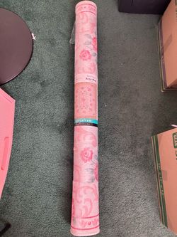 NEW sealed Mainstays pink floral faux fur rug 4x5.6, never opened