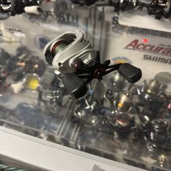 13 Fishing Origin f1 Casting Fishing Reel Like New. 