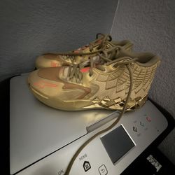 Melo MB. 01 Golden Child Puma Basketball Size 10.5 