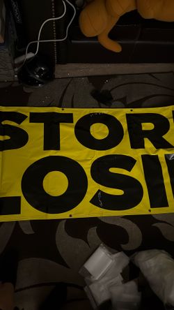 Store Closing Banner