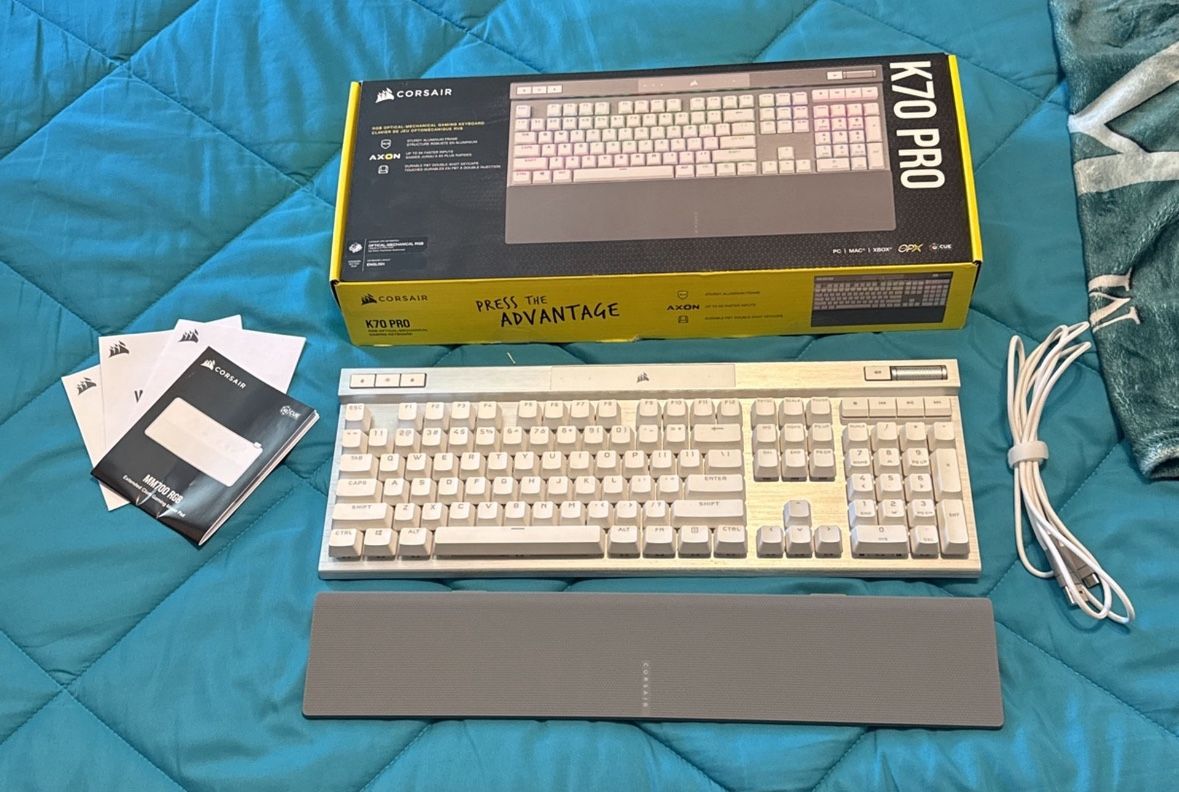 Corsair K70 PRO mechanical Keyboard