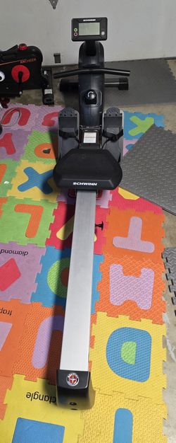 Schwinn Crewmaster Rower exercise machine like new foldable