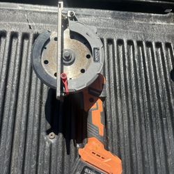 Cordless Circular Saw ELSOON 20V 5.5inch Handiness Mini Saw with 4.0 Ah Battery