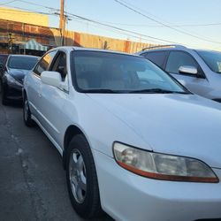 2000 Honda Accord 