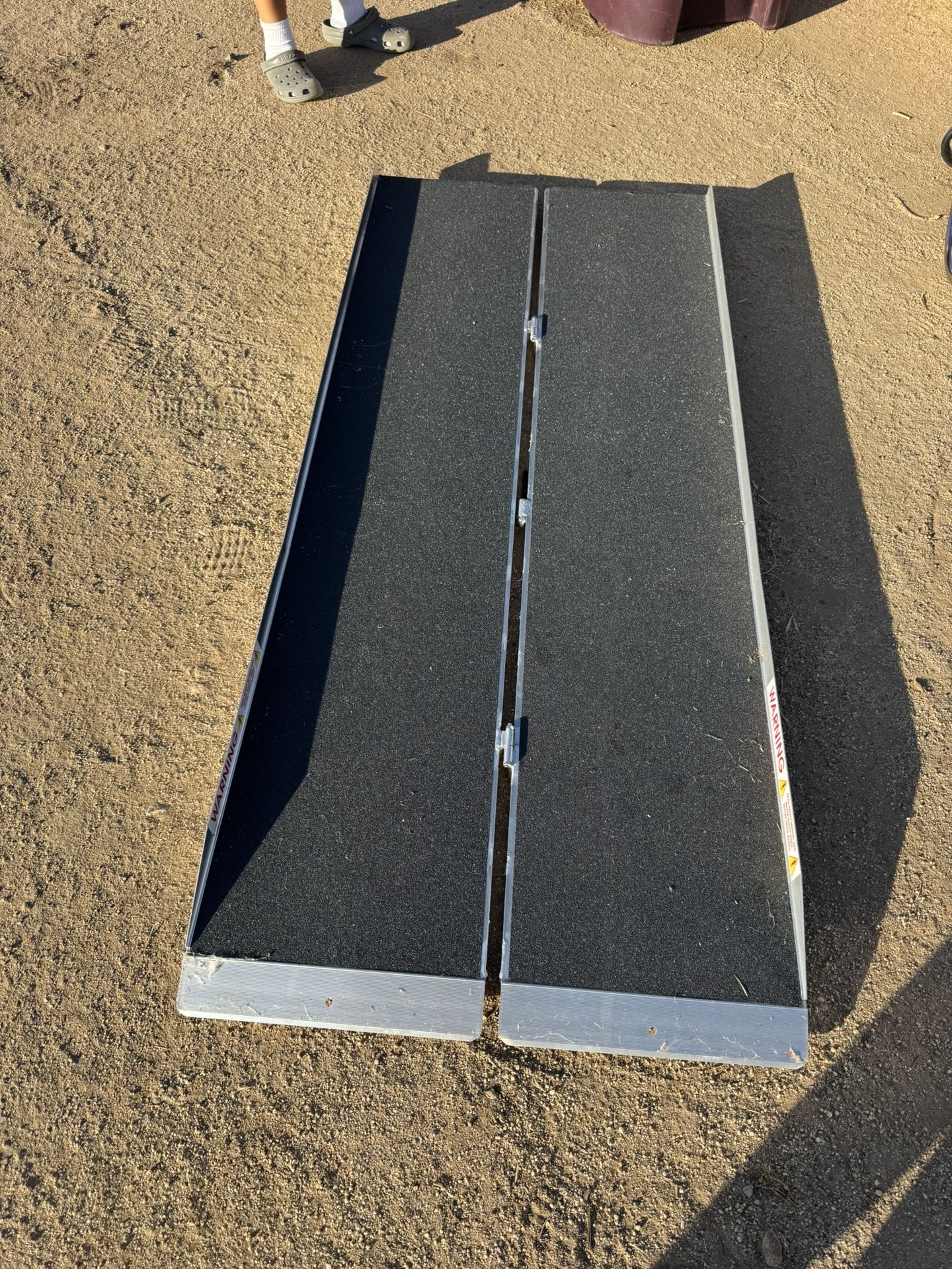 Foldable Wheelchair Ramp