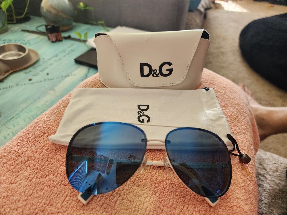 D&G Men's Sunglasses White Frame 6086