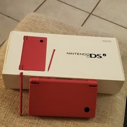 Nintendo DSi, Como Nuevo