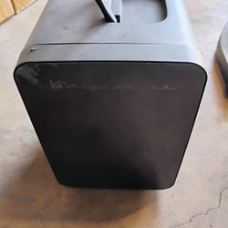 Mini Fridge W/ Out Plug 