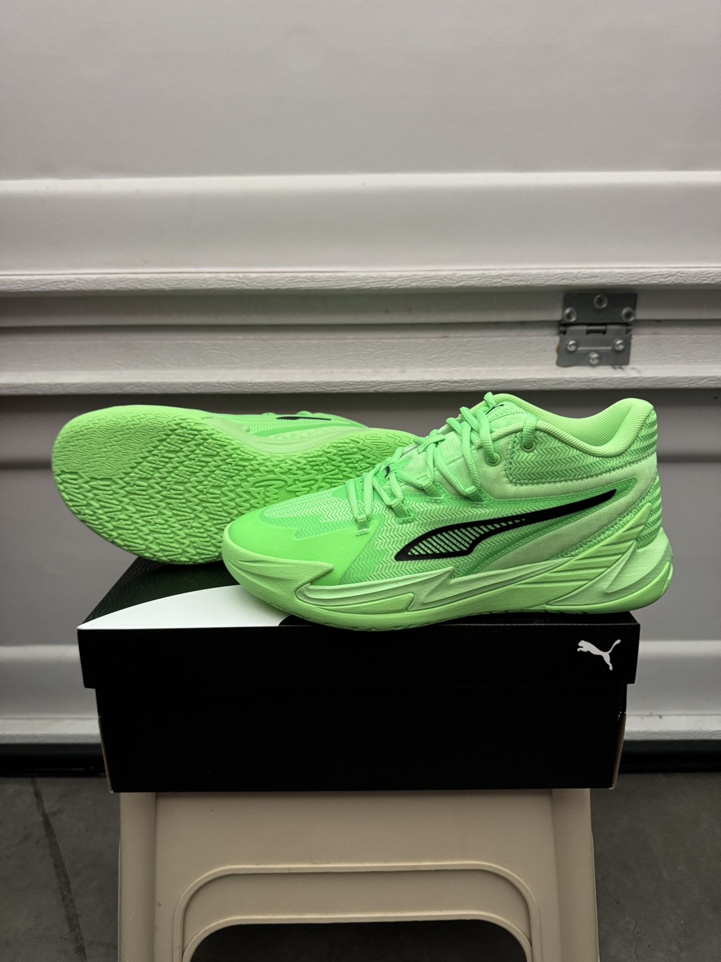 Puma Dagger Basketball Shoes Brand New Size 8