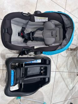 Safety First Baby Car Seat/ Carrier