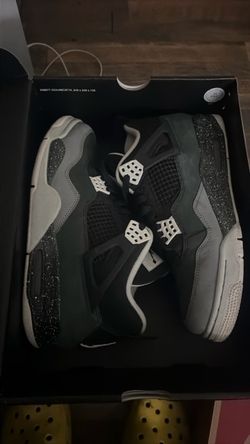 Jordan 4s
