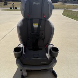 Car seat - Graco Extend 2 Fit Convertible Car Seat - Kenzie 