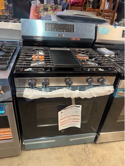 Stove gas range convection oven GE 30”
