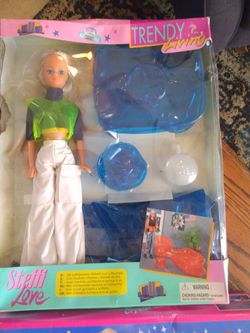Aanbeveling Pijlpunt Verschrikkelijk Vintage Barbie Pool, and Simba Doll for Sale in Anaheim, CA - OfferUp