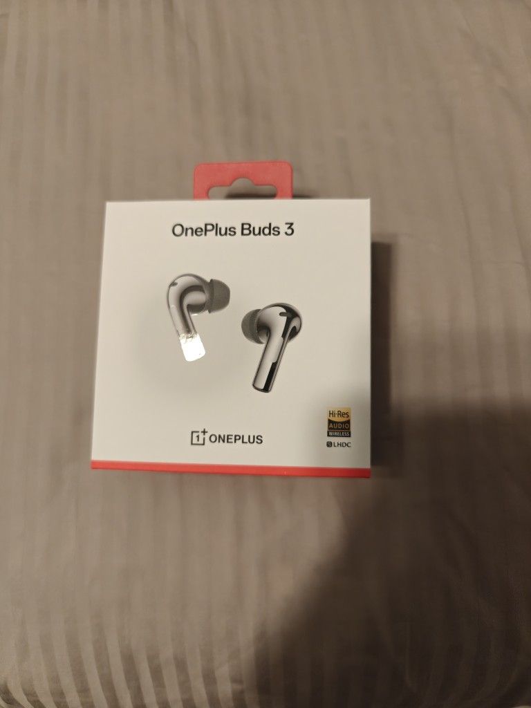 OnePlus Buds 3
