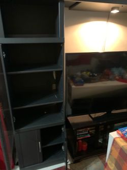 Bookshelf, black color use
