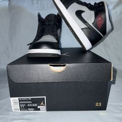 Jordan 1 Mid Top