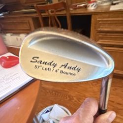 Wilson Sandy Andy Sand Wedge 57° Loft 4° Bounce Golf Club