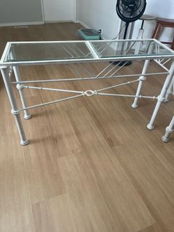 Mesas para patio $55.00x 2