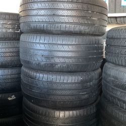 225/45R17 Marca Hankook En Perfectas Condiciones De Vida