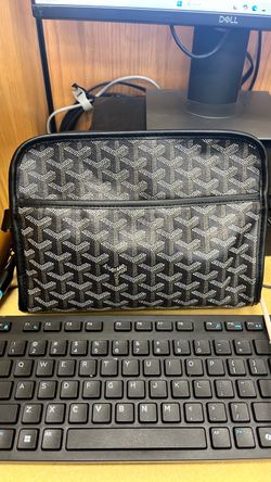 Goyard Paris Jouvence MM Toiletry Bag