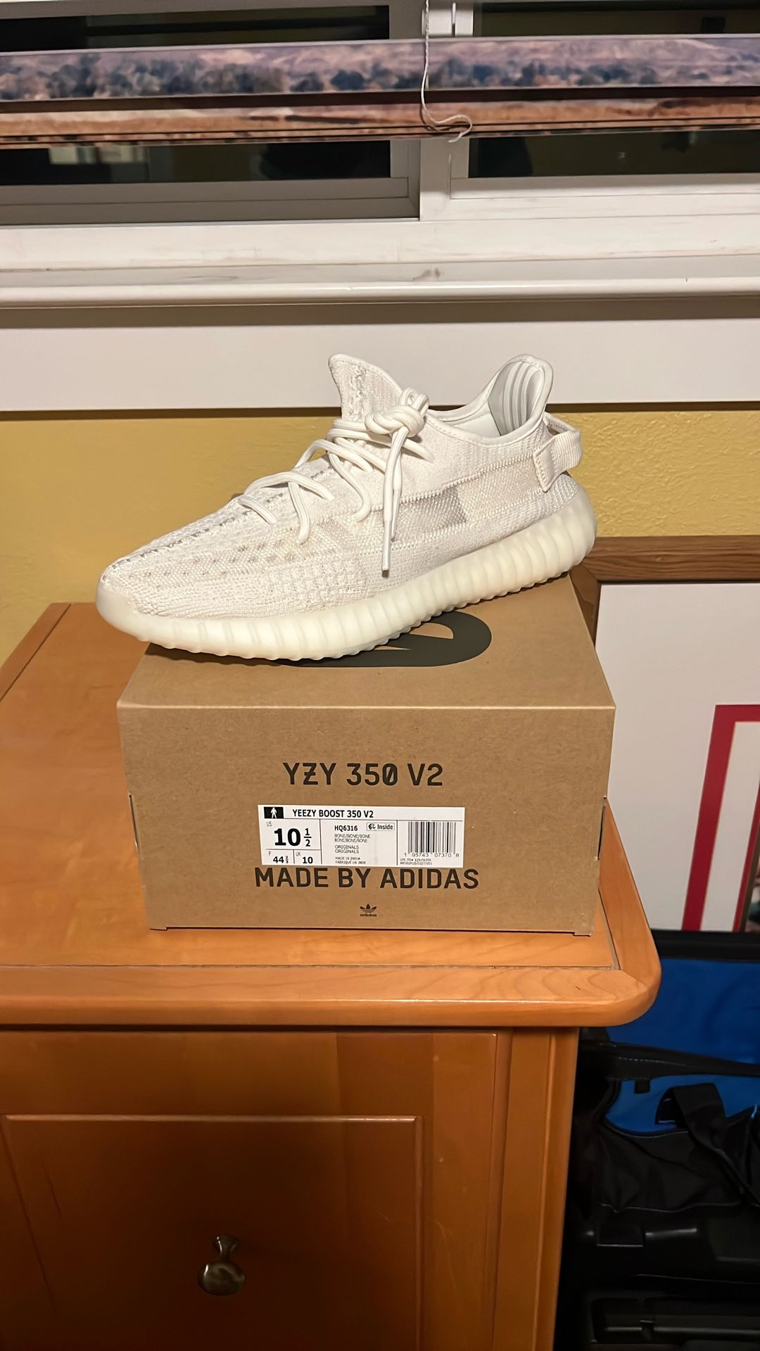 Adidas Yeezy Boost 350 v2 'Bone'