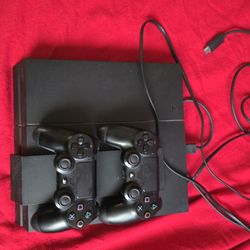PS4