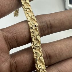 14Kt Gold Nugger Bracelet 7” 19.2 Grams