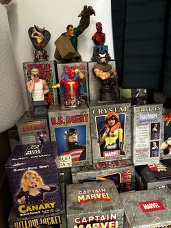 VINTAGE BOWEN Mini-Bust Statues