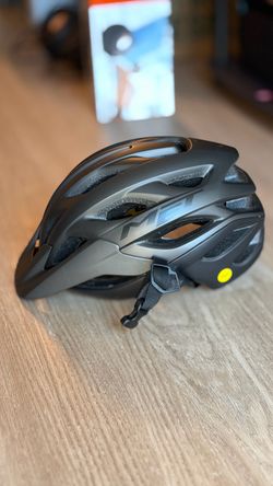 MET Bike helmet with mips, size M