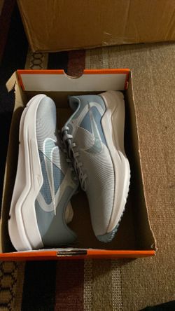 Nike Men's Downshifter Sneaker Size 12